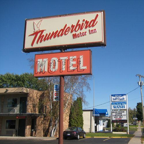 Thunderbird Motor Inn Baraboo Esterno foto